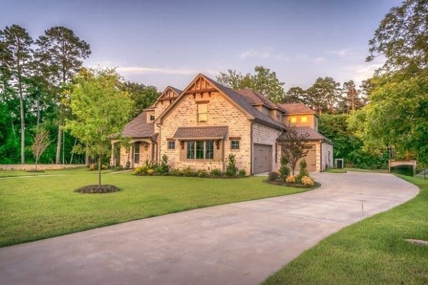 big house of someone rich