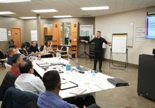 franchise sams franchise cost includes lots of training as seen here
