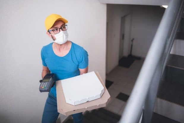 fast food delivery driver covid 19
