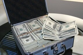 money and pro athletes
