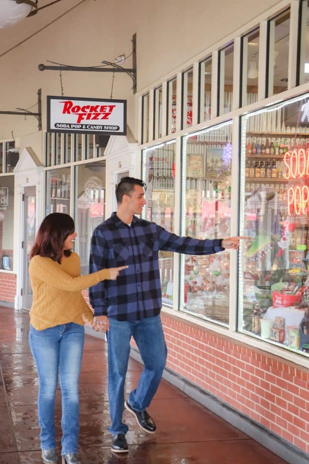 choose the right location for your store with Rocket Fizz's real estate assistance