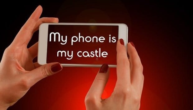 smartphones and the top business technology trends that are happening right now
